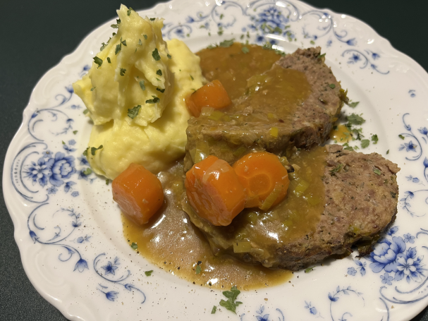 Hackbraten/Kartoffelbrei