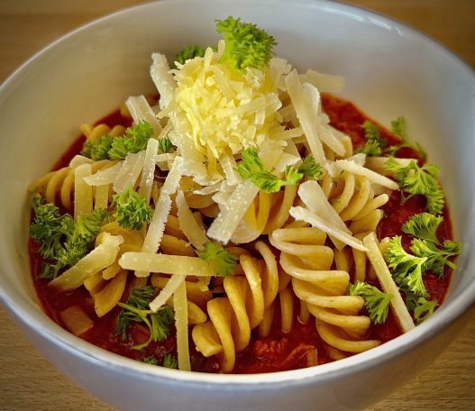 Bolognese/Lauch/Parmesan